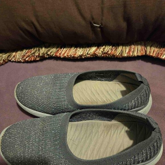 Sketchers Go walk Women's Slip On Size 7 1/2 - Picture 4 of 4
